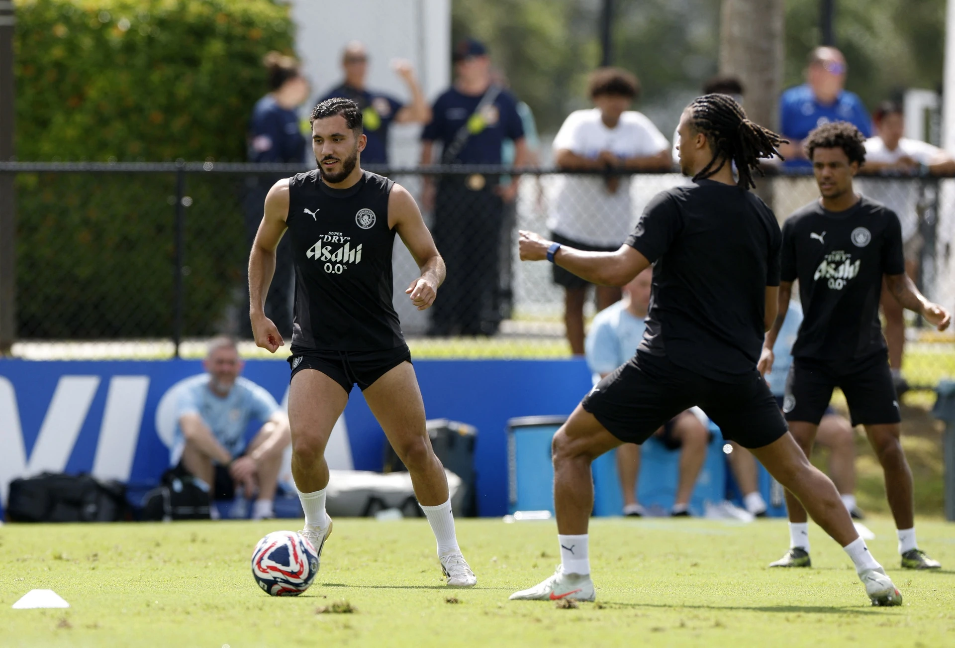 Rayan Cherki: “Tôi muốn hủy diệt MU” – khi Manchester City đặt cược vào một thiên tài đầy ngạo nghễ