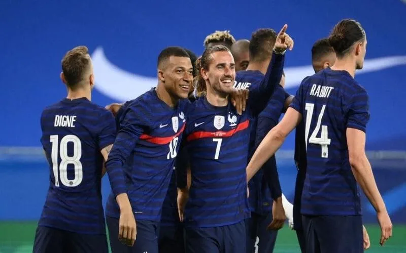 doi-bong-2-lan-vo-dich-world-cup-lien-tiep